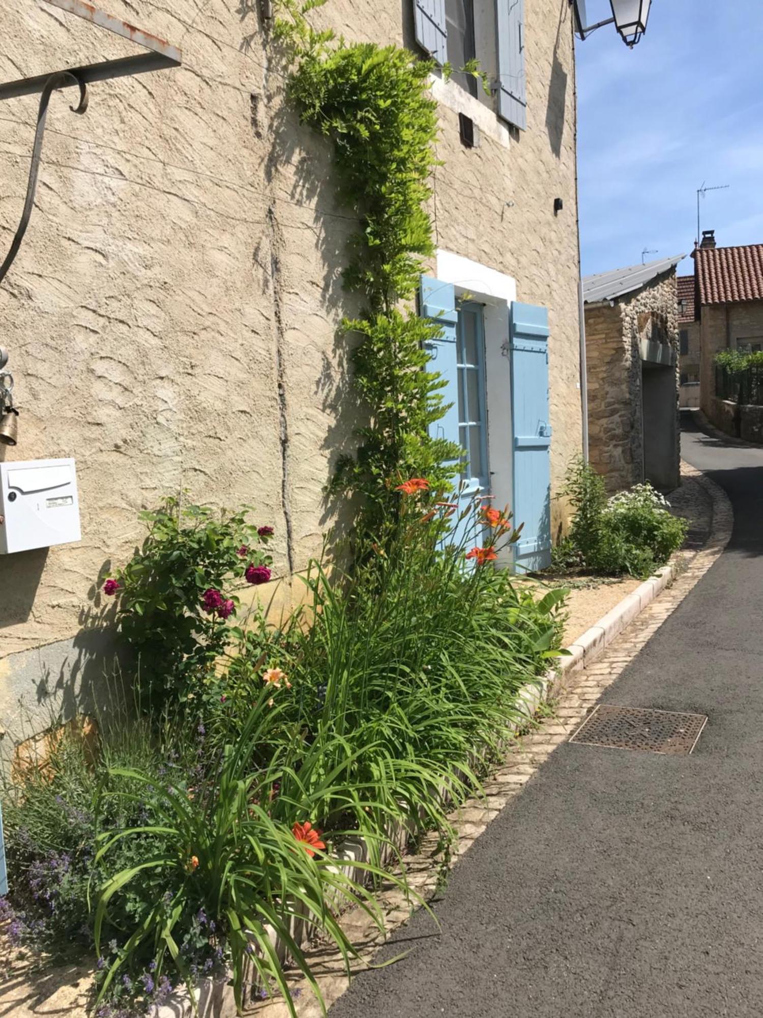 Saint-Martial-d'Albarede La Grange, 10 Rue Du Lavoir מראה חיצוני תמונה